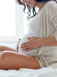ZOTZ|KLIMAS, schwangere Frau, Schwangerschaft, Babybauch, NIPT